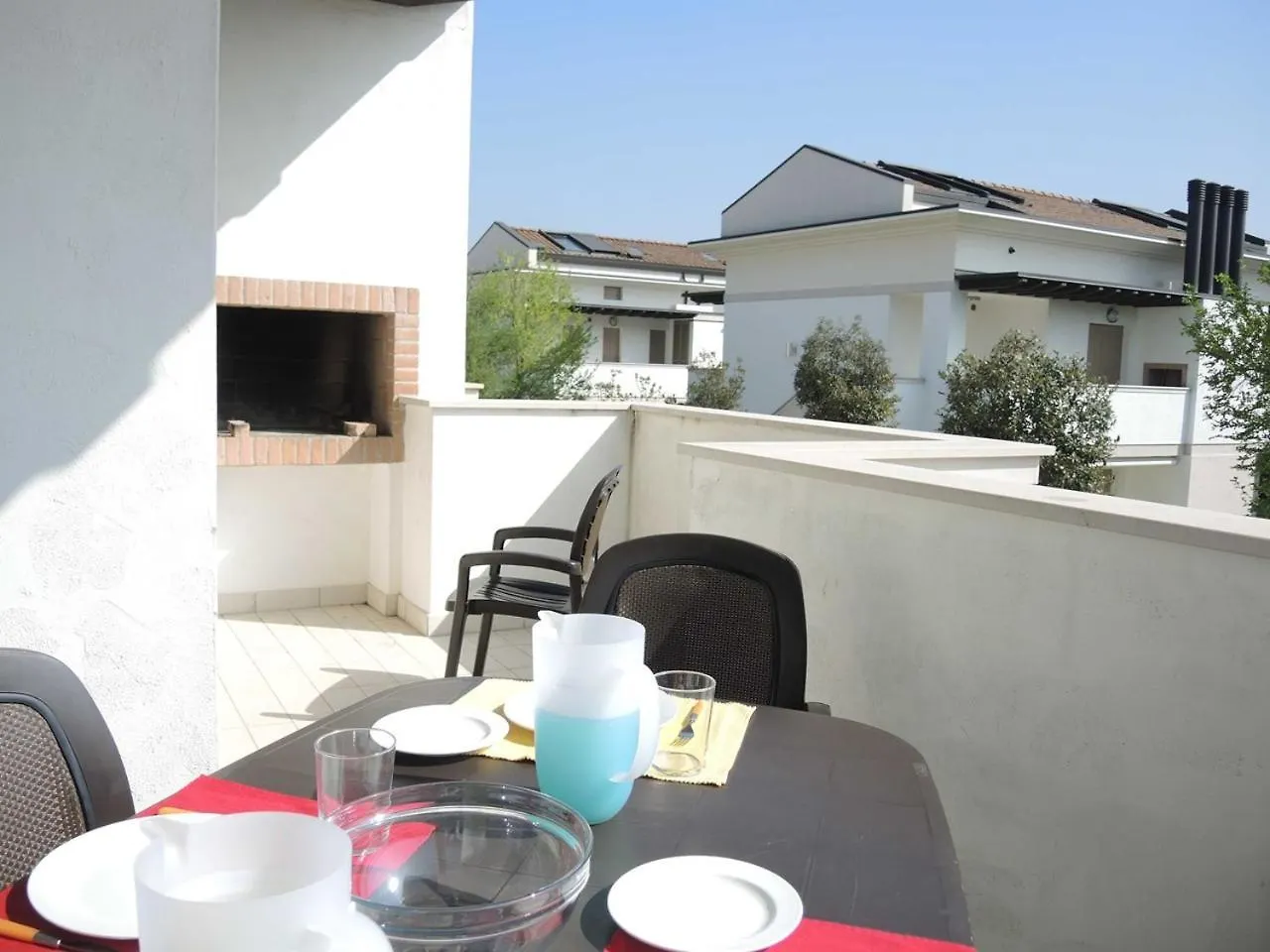 Homely Apartment With Swimming Pool In A Village Bibione